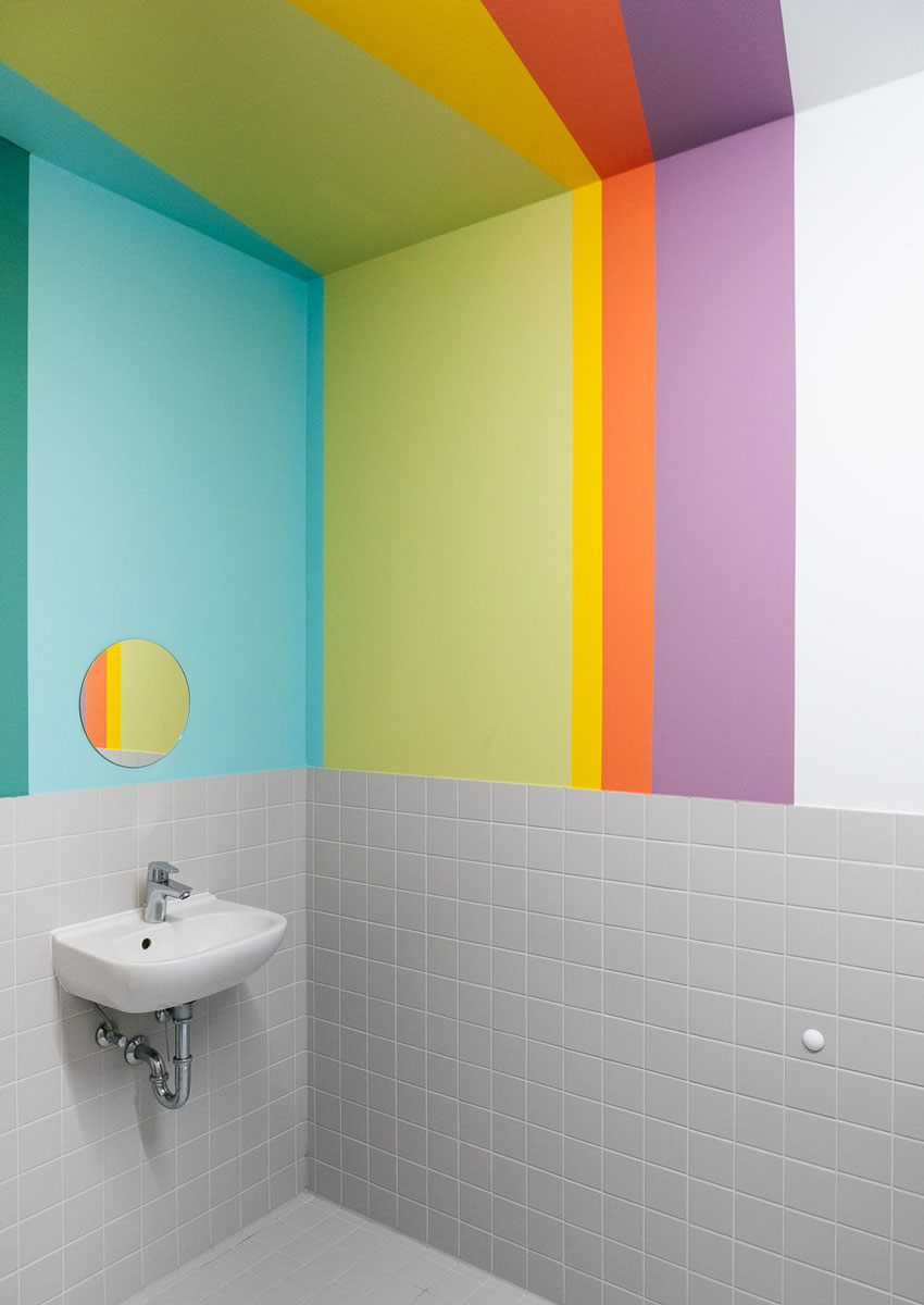 baukind | Kita Weltenbummler – Badezimmer 3 baukind – Daycare Centre Weltenbummler Berlin – kids bathroom 3