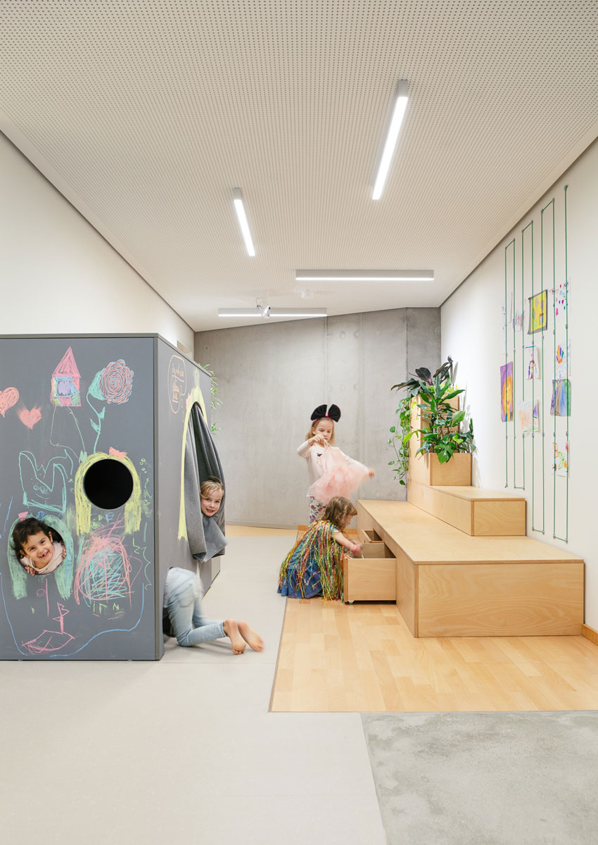 baukind – Company Kindergarten Berlin – Wardrobe