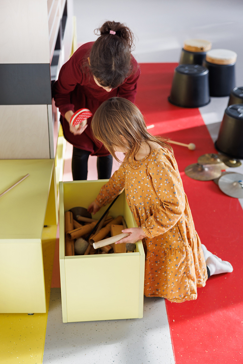 baukind | Kita Friedrichshagen – Regal baukind | Daycare Centre Friedrichshagen Berlin – mobile shelf